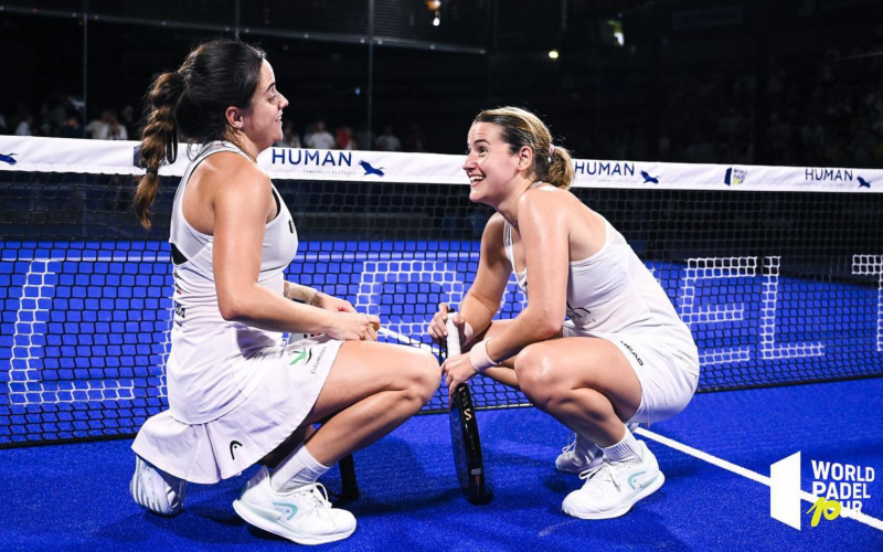 Paula e Ari festeggiano la vittoria in Francia